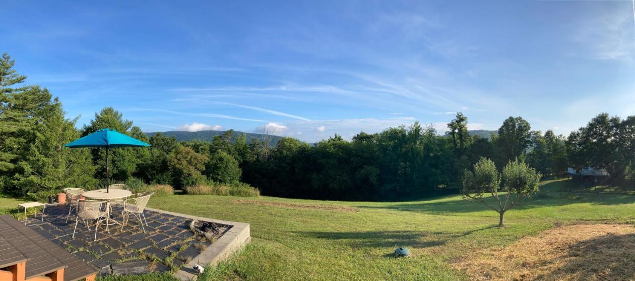 Eden'S Echoes Country Retreat Blacksburg Bagian luar foto
